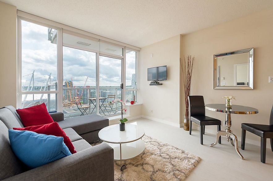 1805 821 Cambie Street