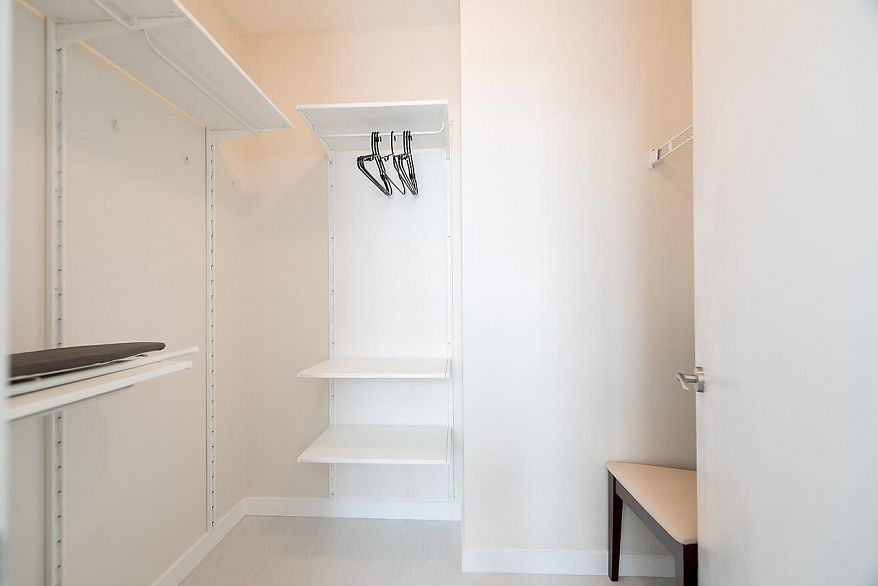 1805 821 Cambie Street