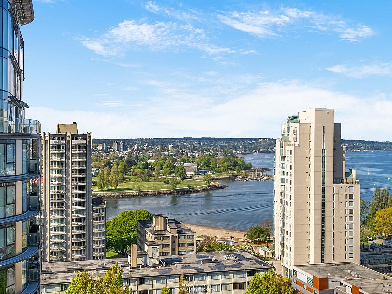 501 1250 Burnaby Street