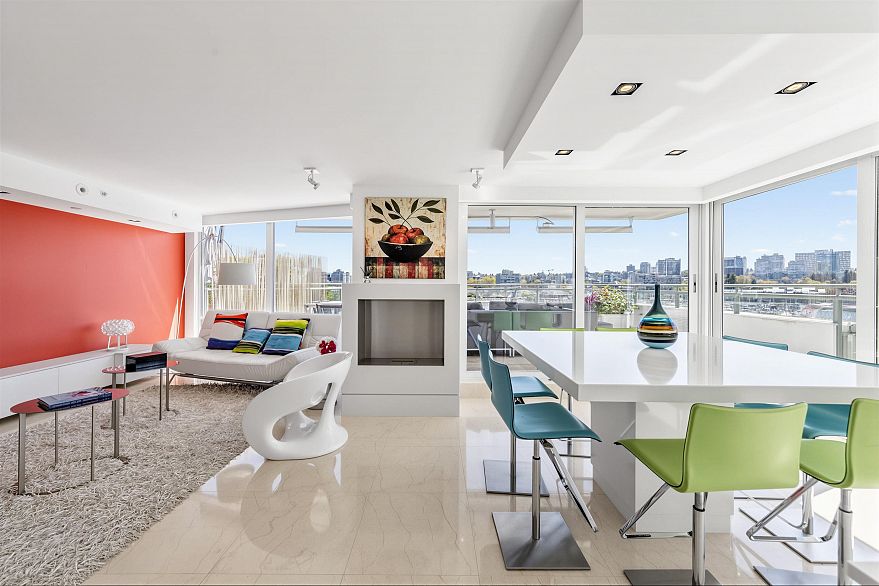 606 1288 Marinaside Crescent