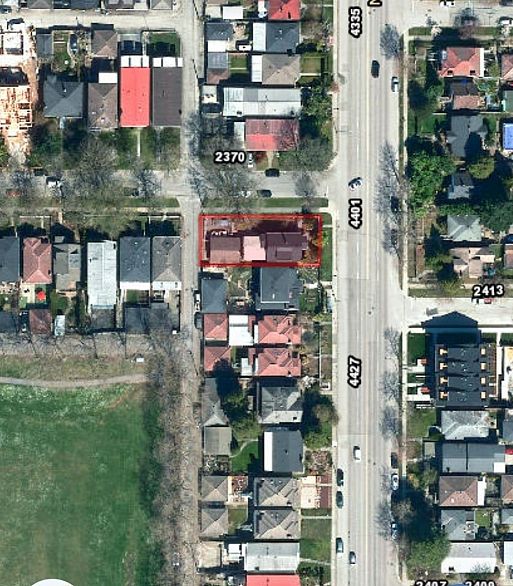 4407 Nanaimo Street