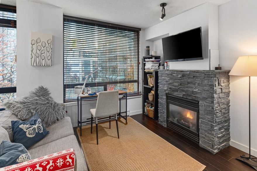 403 1003 Burnaby Street