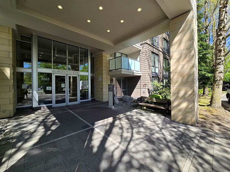 810 3663 Crowley Drive