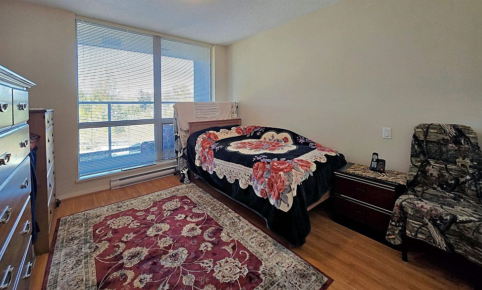 810 3663 Crowley Drive
