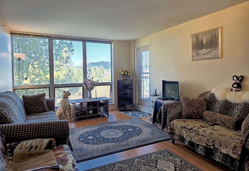 810 3663 Crowley Drive