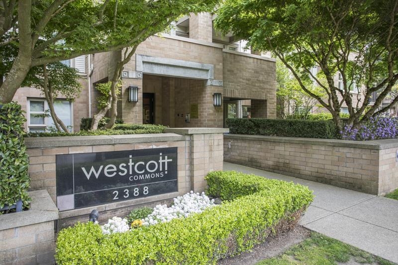 216 2388 Western Parkway