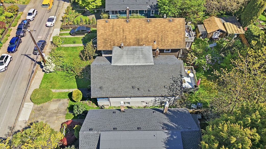 3174 W 5th Avenue