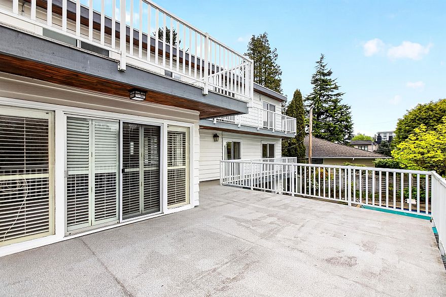 642 W 53rd Avenue