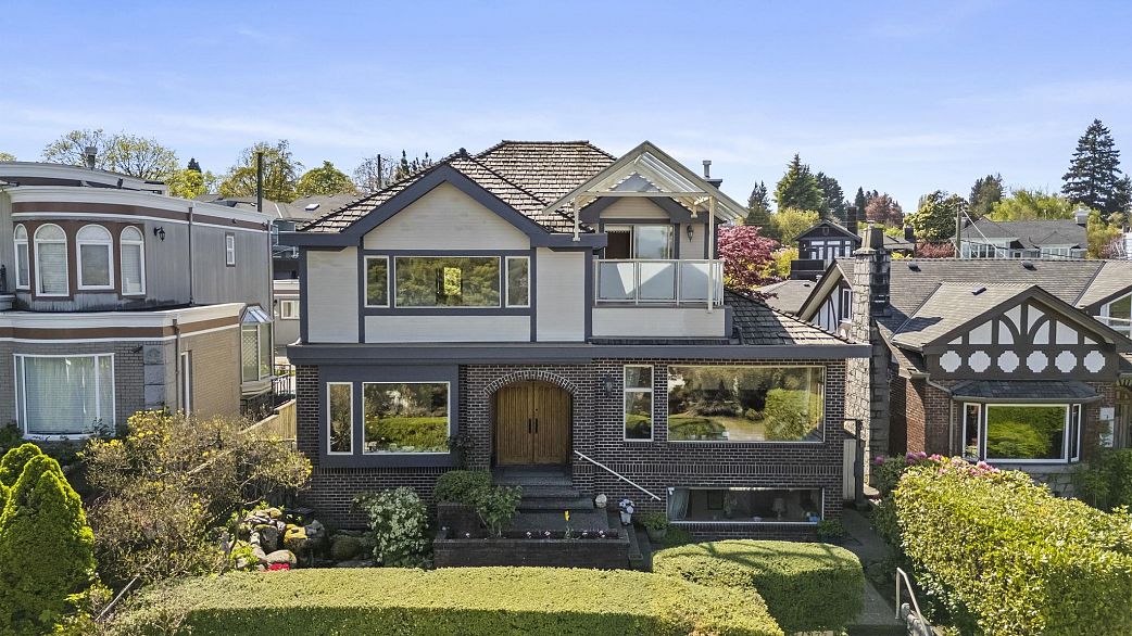 4233 Quesnel Drive