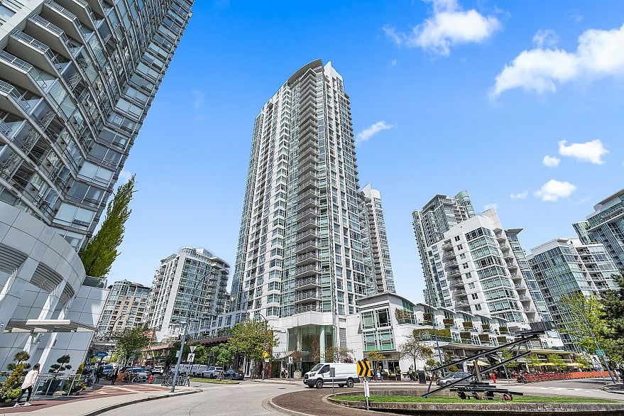 3605 1199 Marinaside Crescent