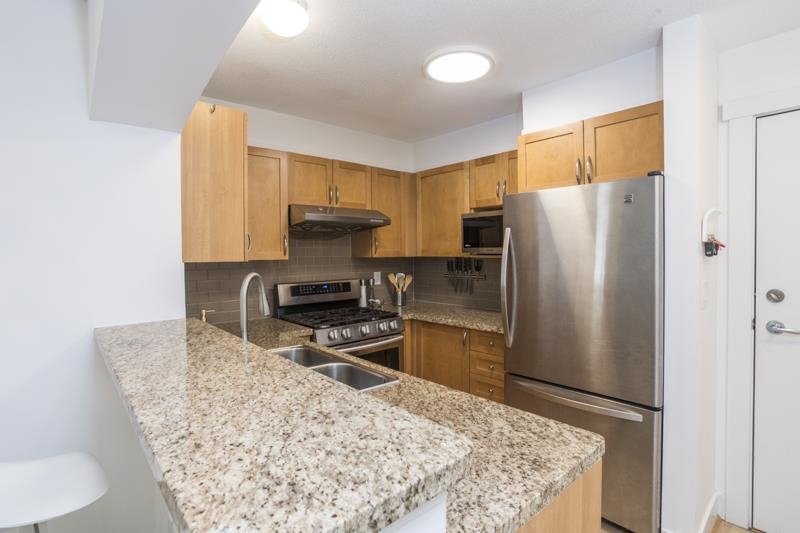 216 2388 Western Parkway