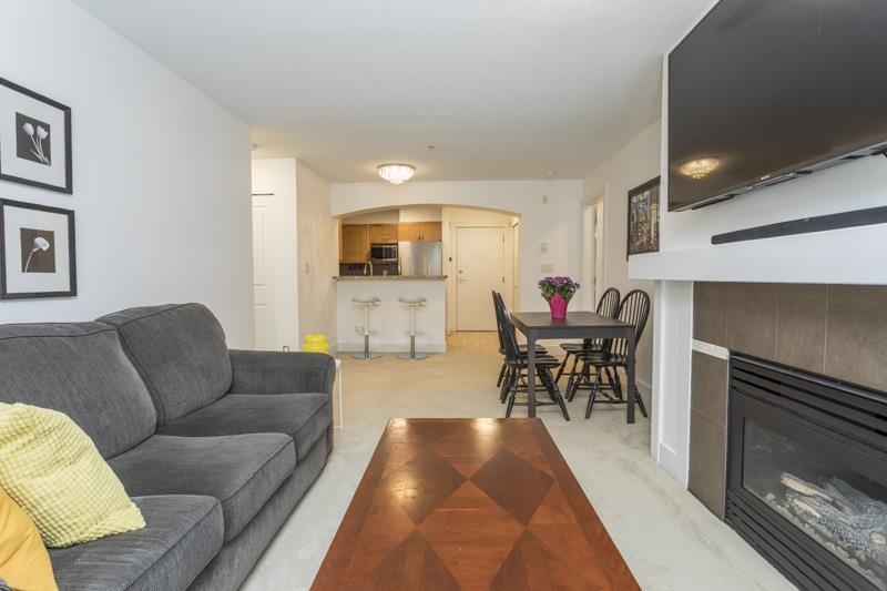 216 2388 Western Parkway
