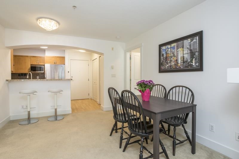 216 2388 Western Parkway