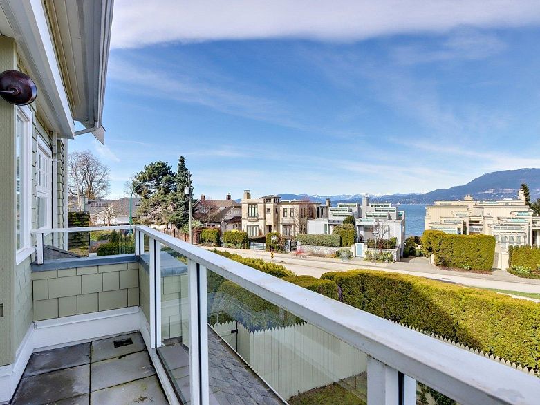 2602 Point Grey Road