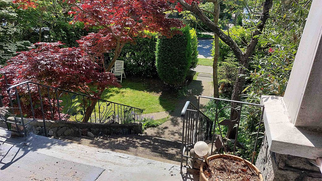 1951 Napier Street