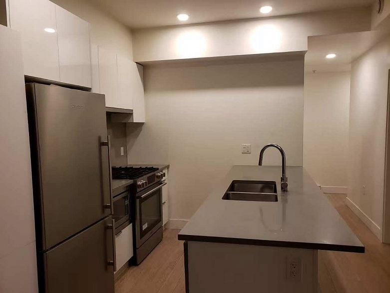 2666 DUKE STREET, Vancouver BC V5R 4S9