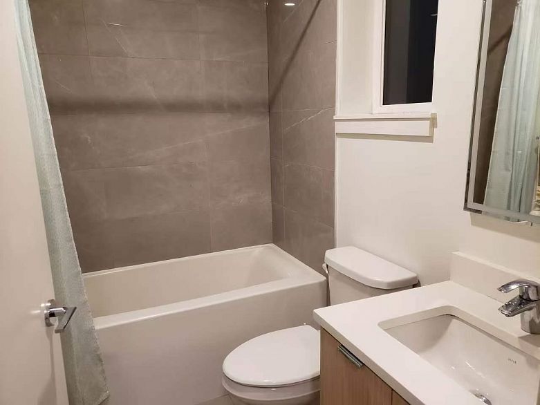 2666 DUKE STREET, Vancouver BC V5R 4S9
