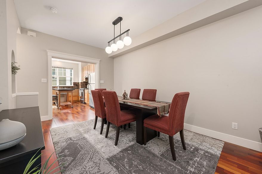 888 W 15th Avenue