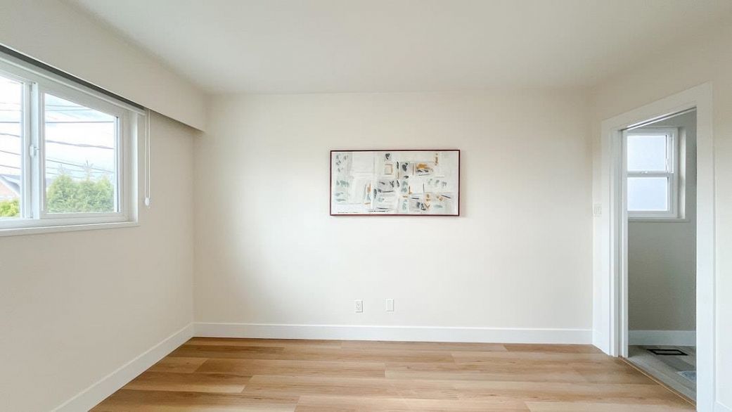 320 E 57th Avenue