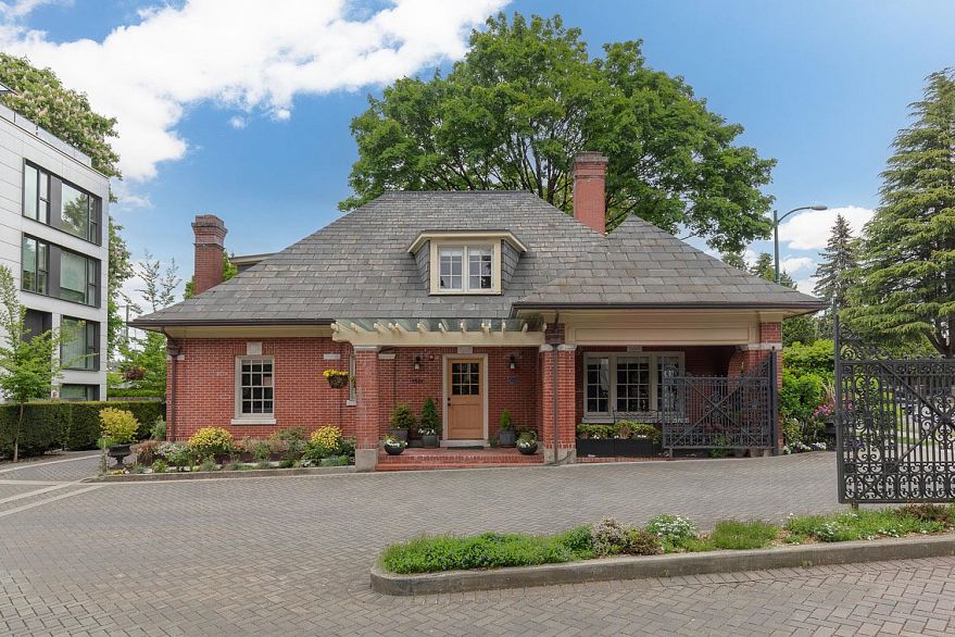 1501 Atlas Lane
