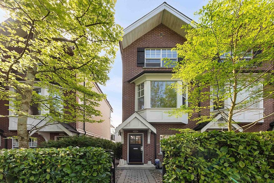 888 W 15th Avenue