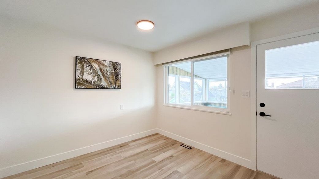 320 E 57th Avenue