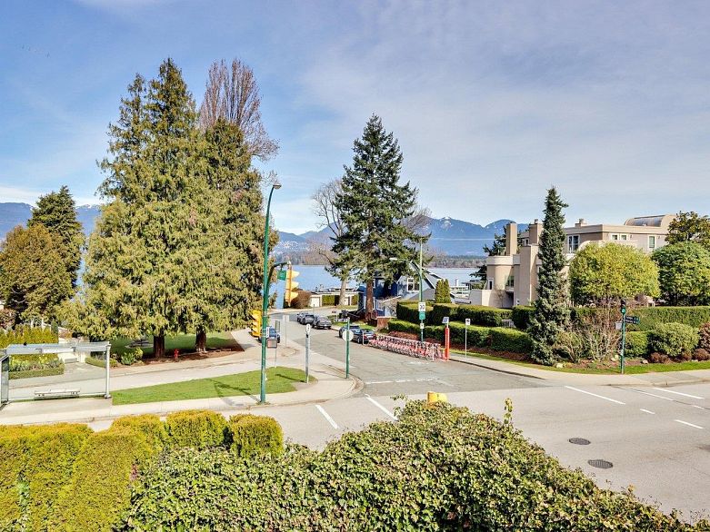 2602 Point Grey Road