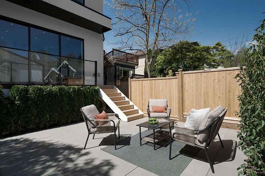 2258 Garden Drive