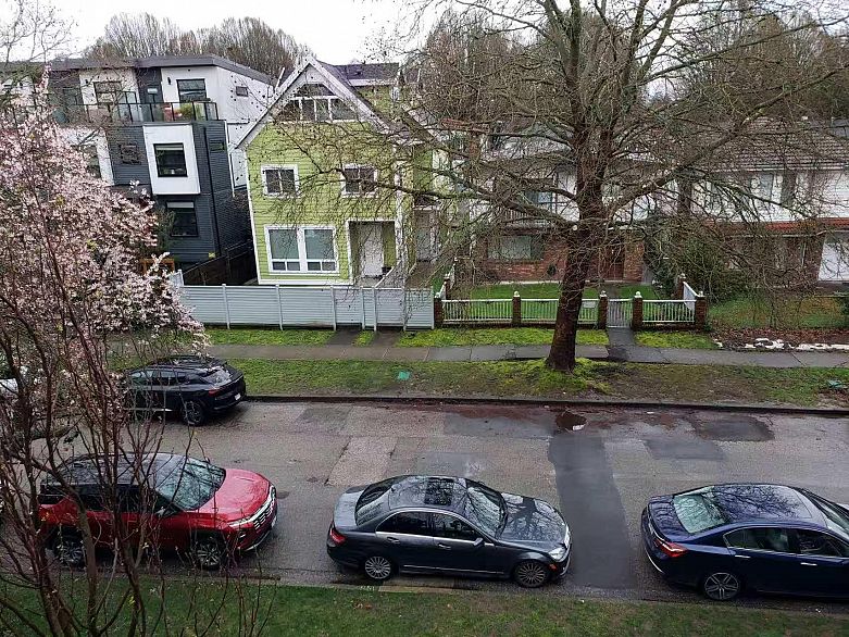 2666 DUKE STREET, Vancouver BC V5R 4S9