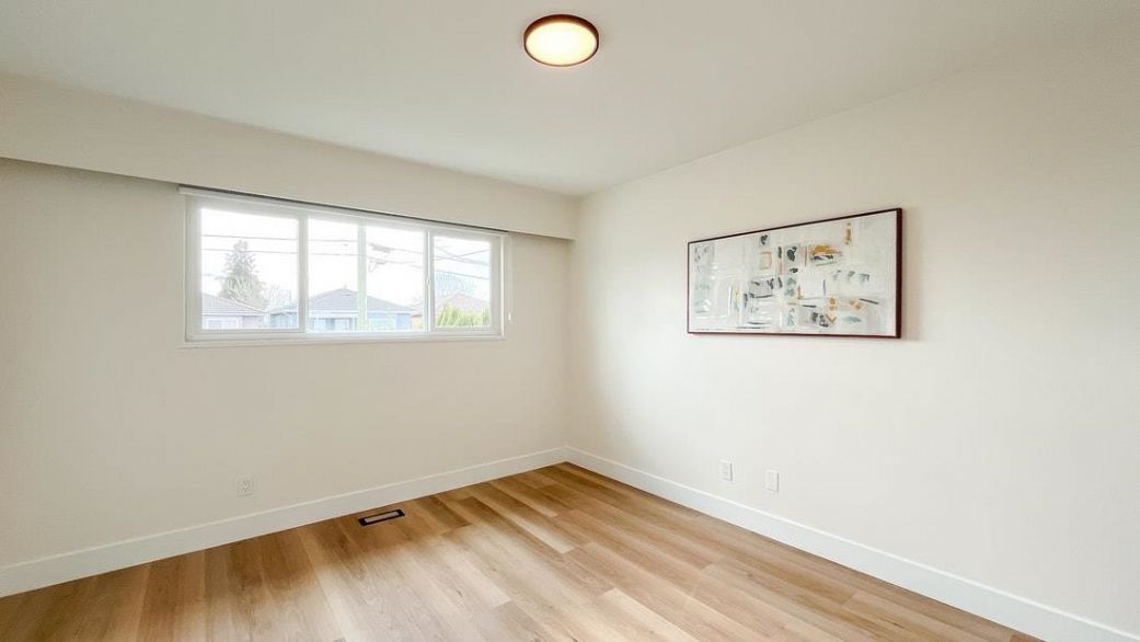 320 E 57th Avenue