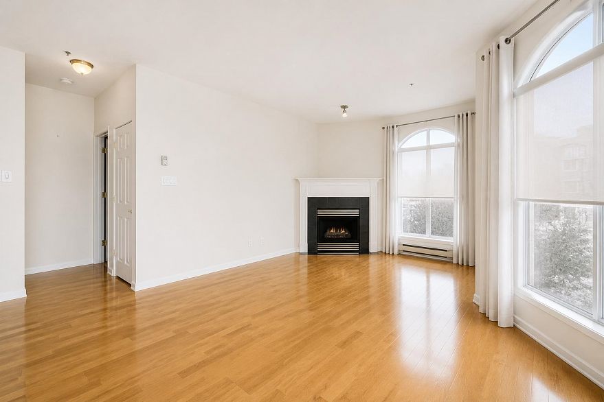 PH12 511 W 7th Avenue