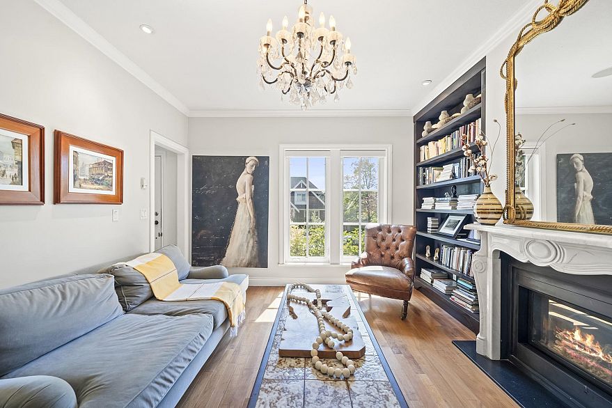 125 W 39th Avenue