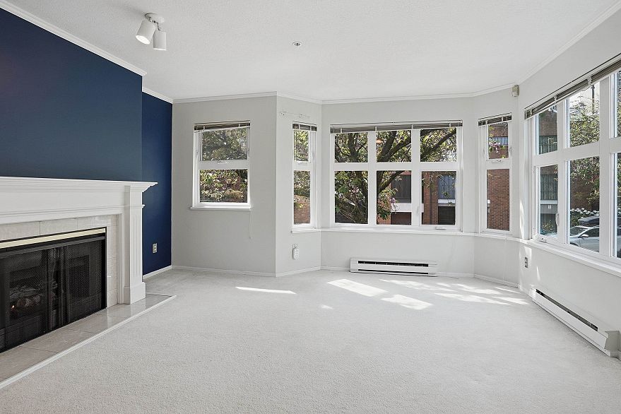737 W 7th Avenue