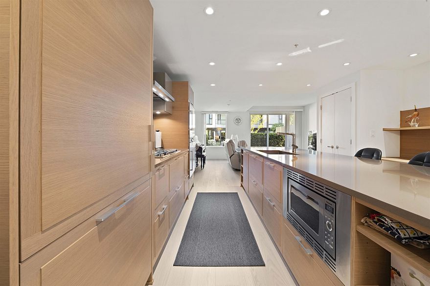 1512 Atlas Lane