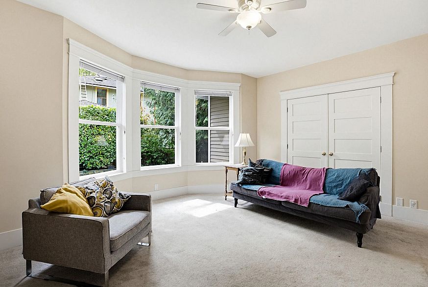 832 Salsbury Drive