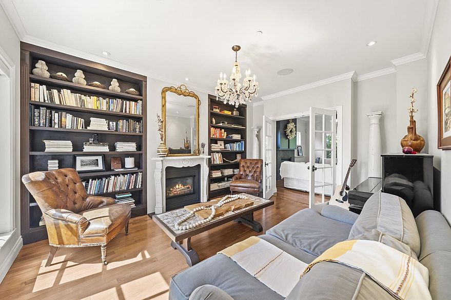 125 W 39th Avenue