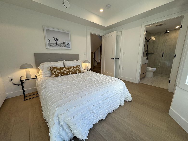 3383 Victoria Drive