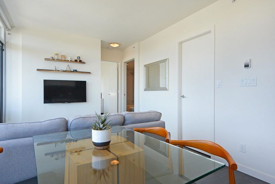 1409 1775 Quebec Street