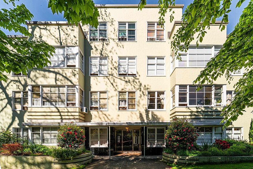 307 1565 Burnaby Street