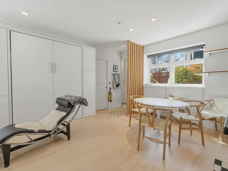 83 W 15th Avenue