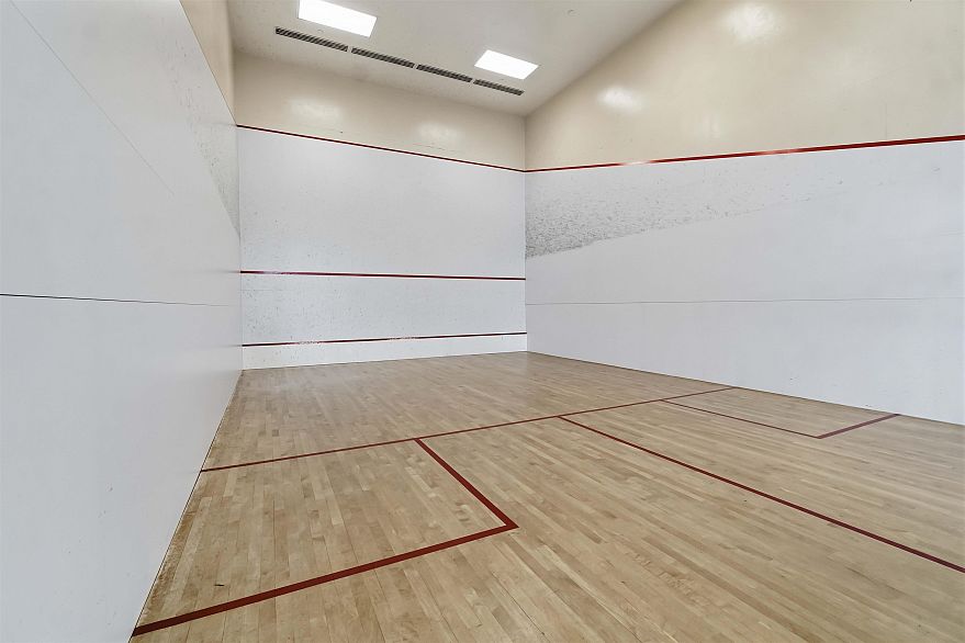 908 1408 Strathmore Mews