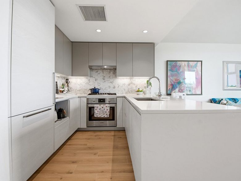 1304 8188 Fraser Street