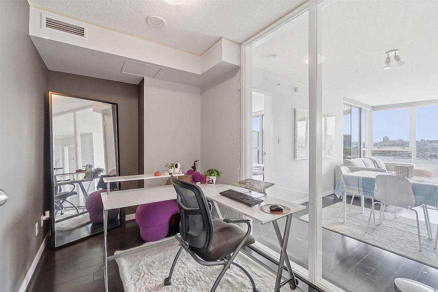908 1408 Strathmore Mews