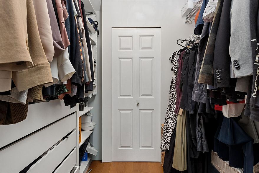 303 1508 Mariner Walk