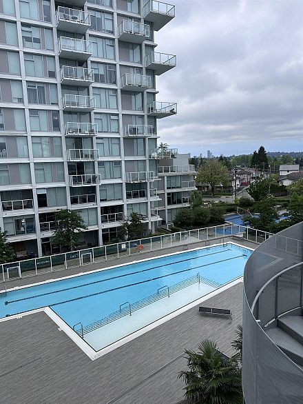 503 2220 Kingsway