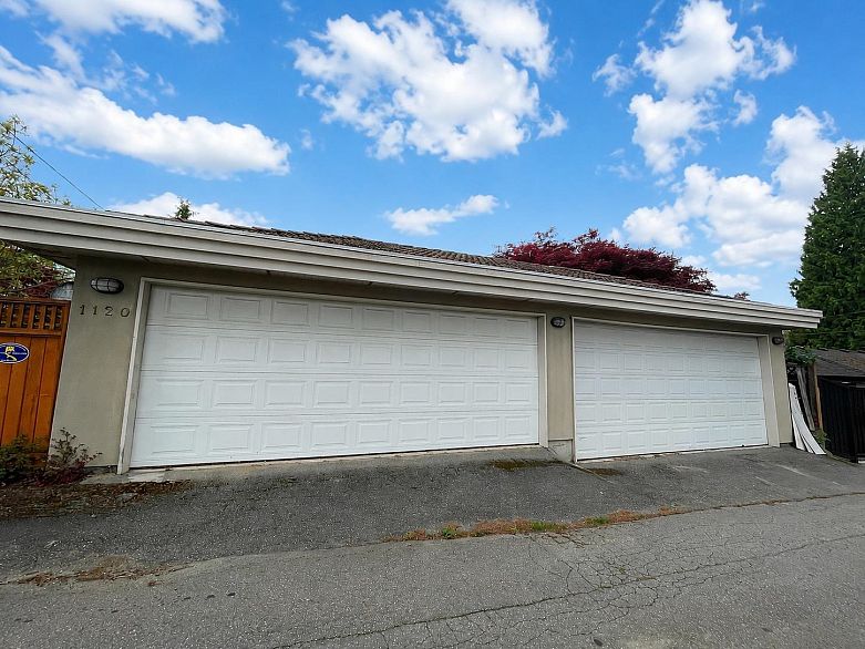 1120 W 58th Avenue