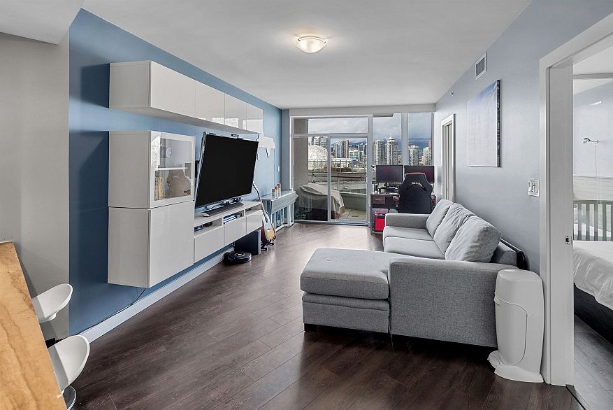1509 1618 Quebec Street