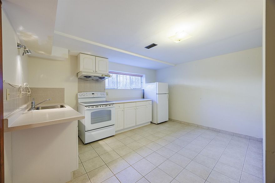 535 W 62nd Avenue