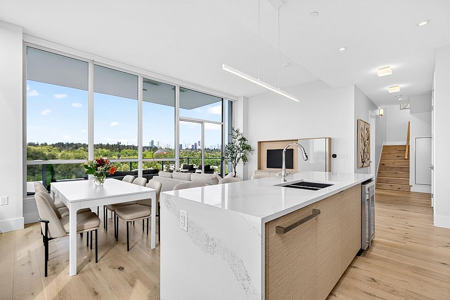 2505 3438 Sawmill Crescent