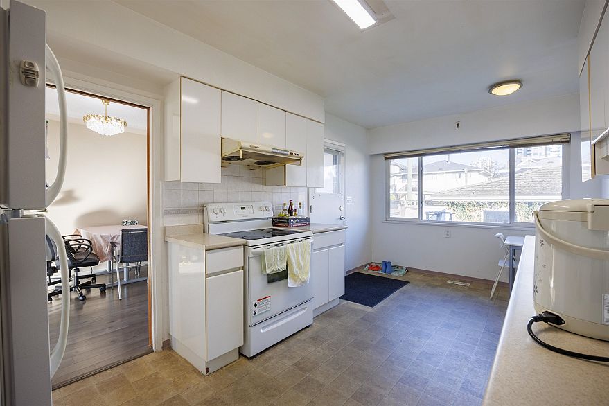 535 W 62nd Avenue
